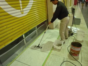 ノンスリップ加工　鶴屋